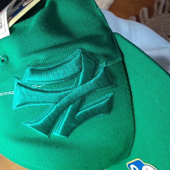 American Needle Green Yankees Cap - Picture 9 of 10